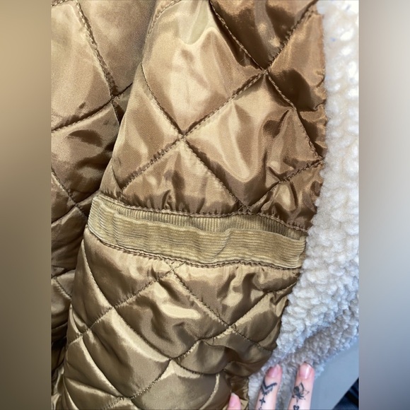 GUESS Jeans Sherpa Trimmed Corduroy Trucker Jacket Brown Size Large men’s - Picture 7 of 9